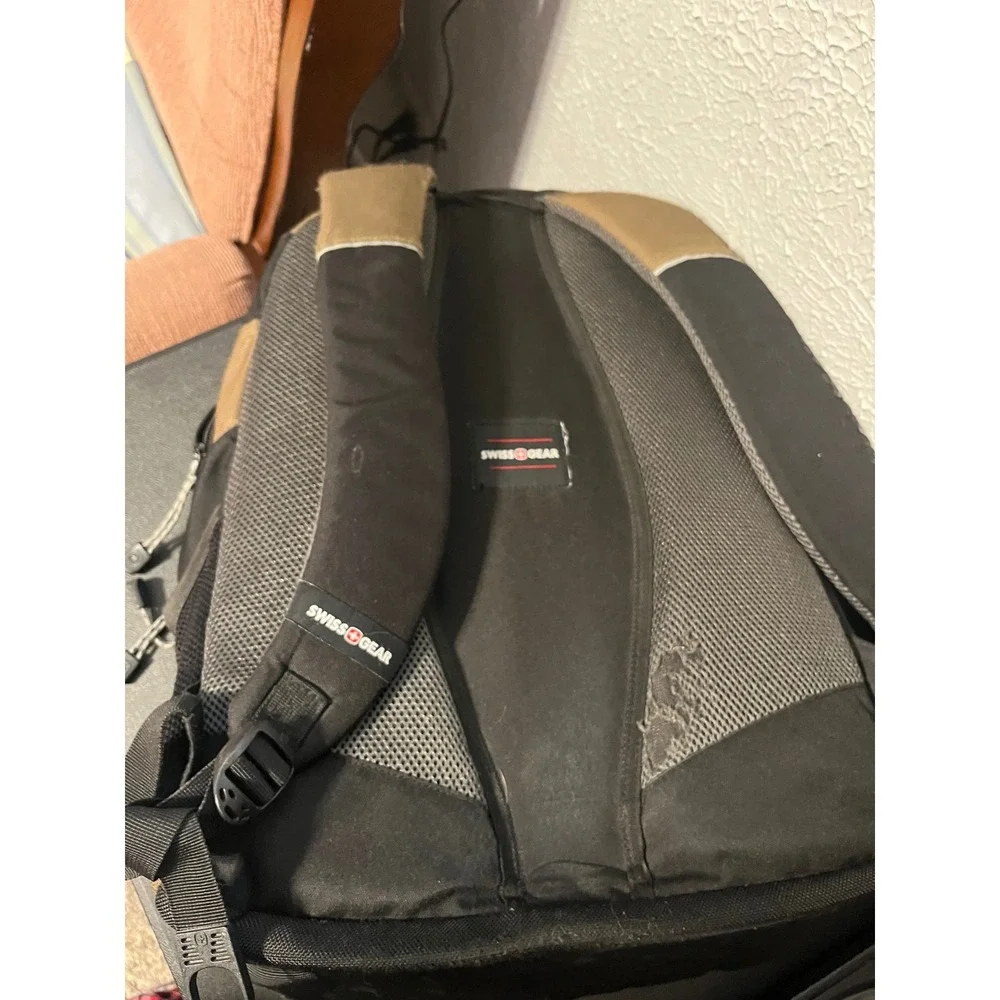SwissGear Laptop Backpack Brown Black Multi Pocket Tech Travel Bag